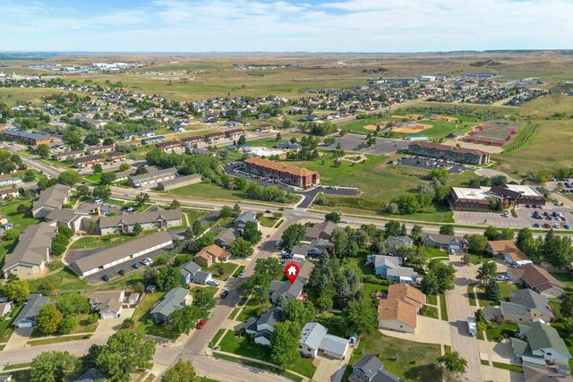4011 MAPLE AVE, Rapid City, SD 57701