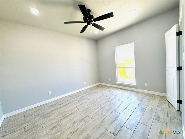 162 Chantry Lane, Gatesville, TX 76528