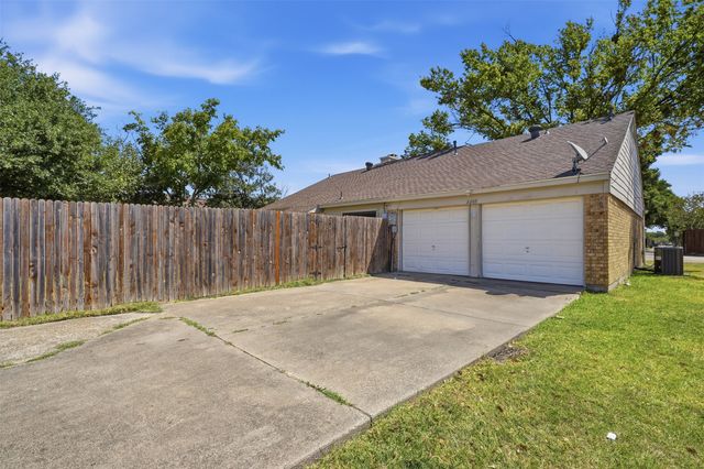 2209 Salerno Drive, Mesquite, TX 75150