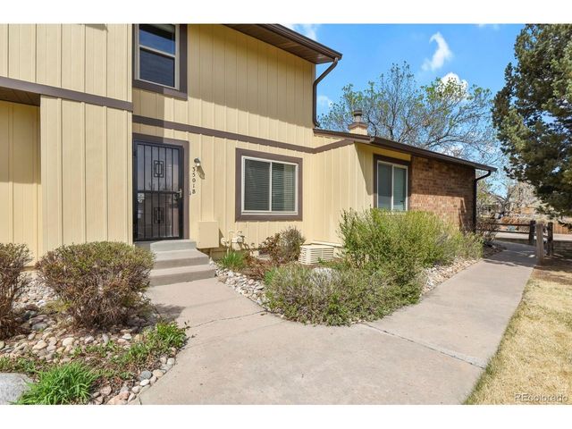3501 S Kittredge St B, Aurora, CO 80013