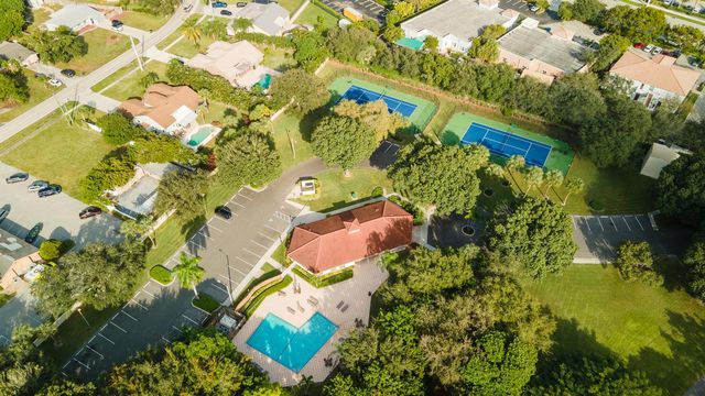 2900 Olivewood Terrace 2010, Boca Raton, FL 33431