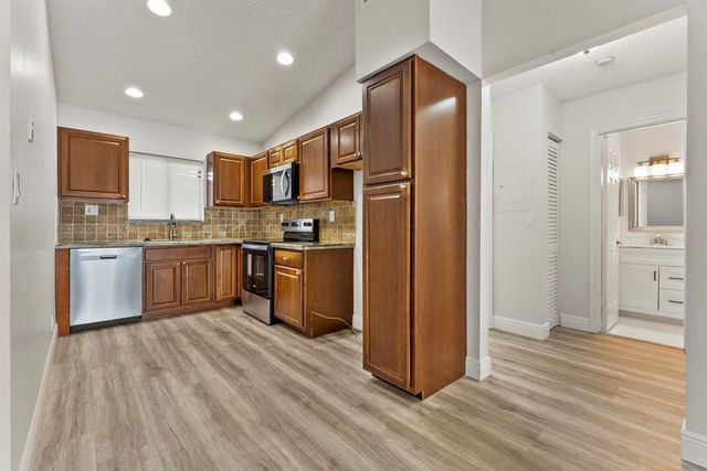 2900 Olivewood Terrace 2010, Boca Raton, FL 33431