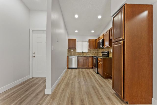 2900 Olivewood Terrace 2010, Boca Raton, FL 33431