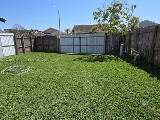 15238 SW 58th Ter, Miami, FL 33193