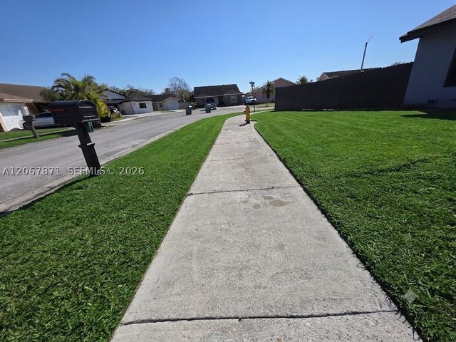 15238 SW 58th Ter, Miami, FL 33193