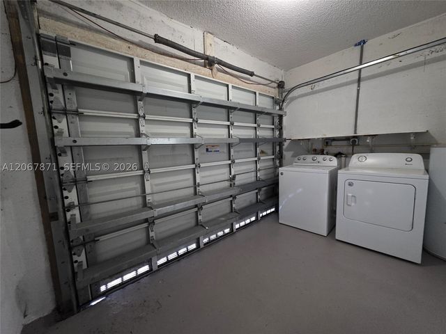 15238 SW 58th Ter, Miami, FL 33193