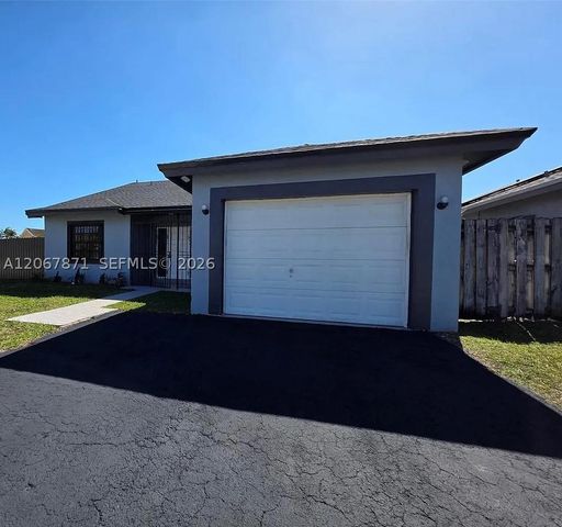 15238 SW 58th Ter, Miami, FL 33193