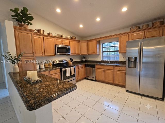 15238 SW 58th Ter, Miami, FL 33193