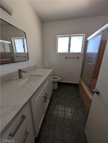 1400 Lynoak Dr, Claremont, CA 91711