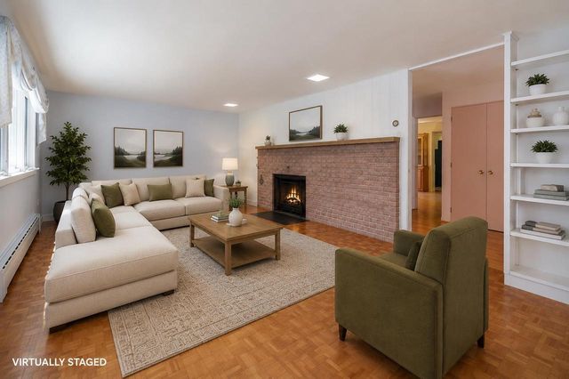 1105 S TIMMERS LANE, Appleton, WI 54914