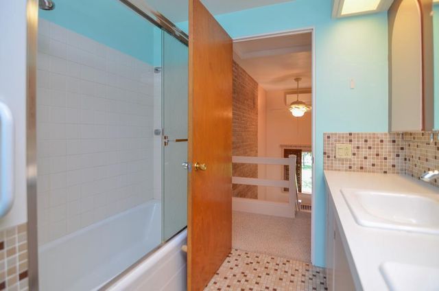1105 S TIMMERS LANE, Appleton, WI 54914