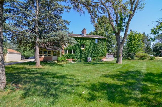 1105 S TIMMERS LANE, Appleton, WI 54914