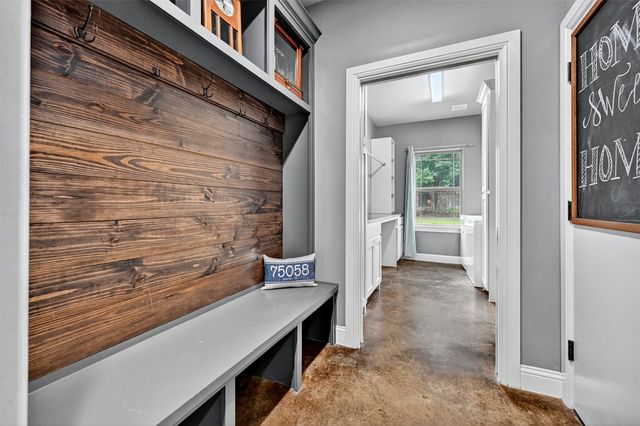 686 Cypress Point Drive, Gunter, TX 75058