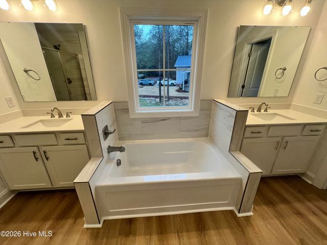 865 Blue Bird Drive, Vass, NC 28394