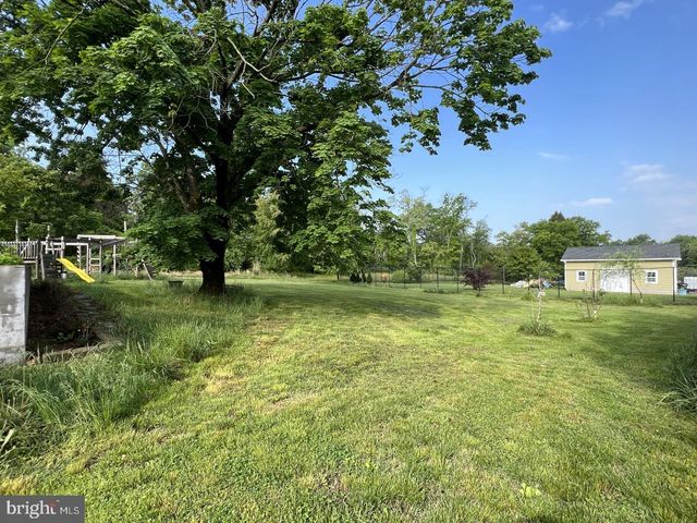 7108 ORDWAY RD, Centreville, VA 20121