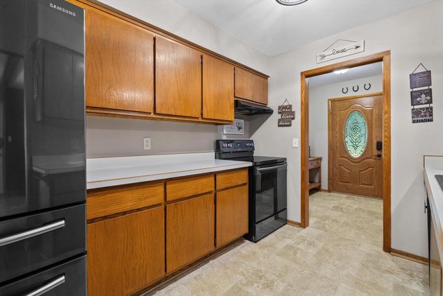 3521 Ascot DRIVE, Mount Pleasant, WI 53406