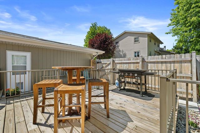 3521 Ascot DRIVE, Mount Pleasant, WI 53406