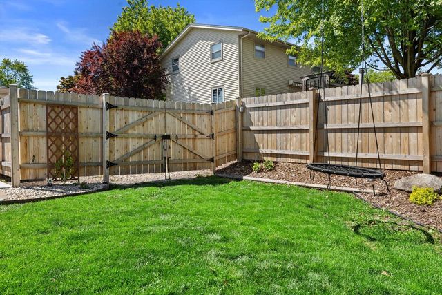 3521 Ascot DRIVE, Mount Pleasant, WI 53406