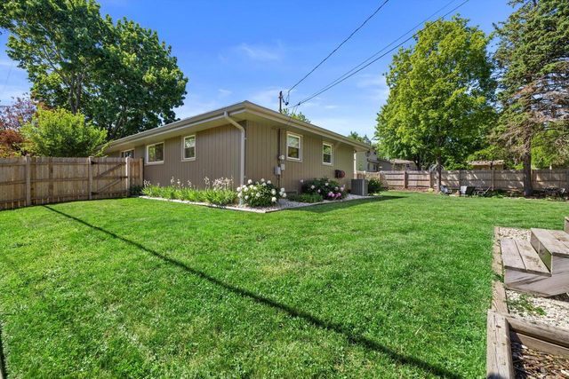 3521 Ascot DRIVE, Mount Pleasant, WI 53406