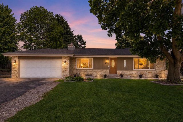 3521 Ascot DRIVE, Mount Pleasant, WI 53406
