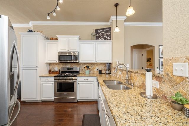 951 Piper Street, Cave Springs, AR 72718