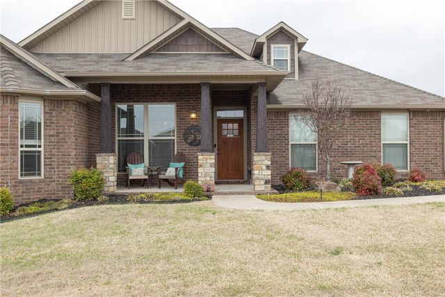 951 Piper Street, Cave Springs, AR 72718