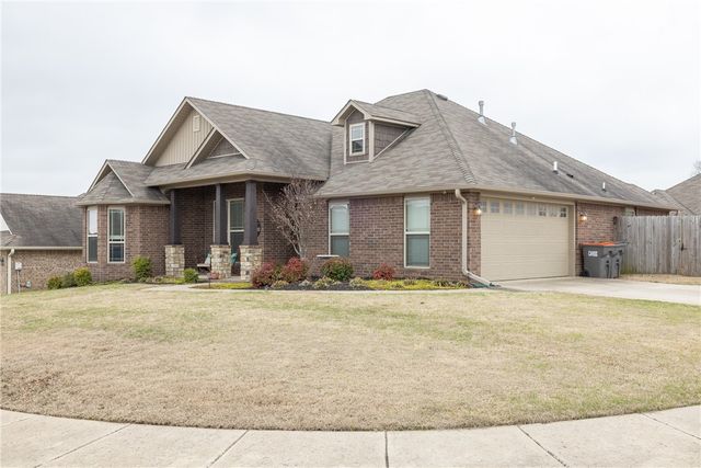 951 Piper Street, Cave Springs, AR 72718