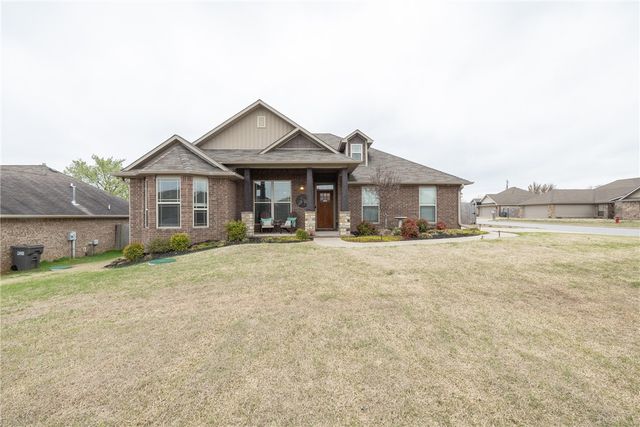 951 Piper Street, Cave Springs, AR 72718