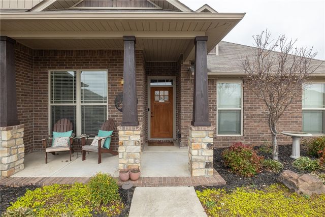 951 Piper Street, Cave Springs, AR 72718