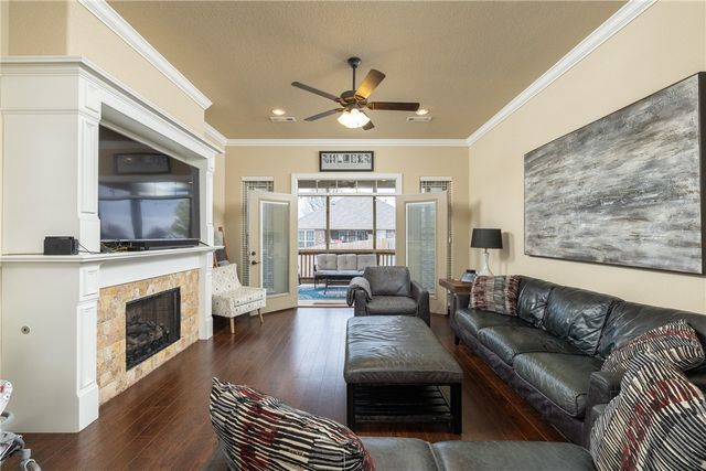 951 Piper Street, Cave Springs, AR 72718