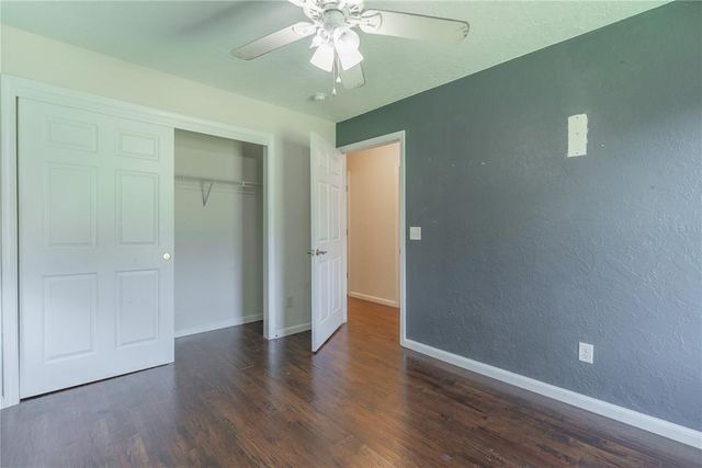 913 SW 16th Street, Moore, OK 73160
