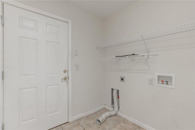 913 SW 16th Street, Moore, OK 73160