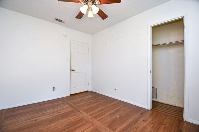 4903 Macridge Boulevard, Houston, TX 77053