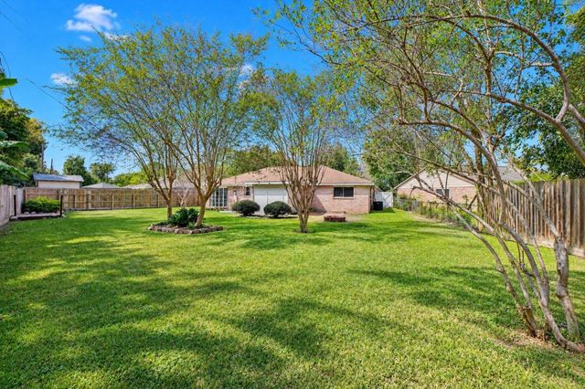 4903 Macridge Boulevard, Houston, TX 77053