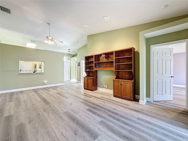 139 Sausalito Dr, Boynton Beach, FL 33436