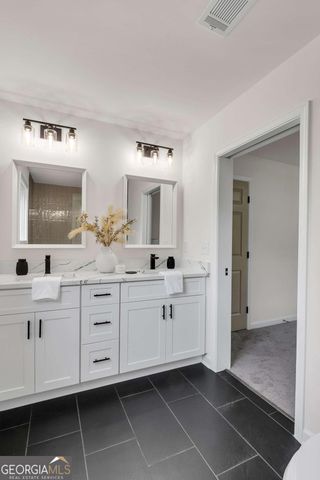 2831 Ivanhoe Lane SE, Smyrna, GA 30082