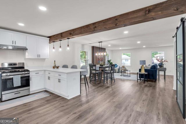 2831 Ivanhoe Lane SE, Smyrna, GA 30082
