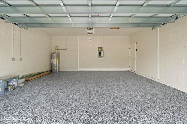 2357 Hagoplan Avenue SW, Palm Bay, FL 32908