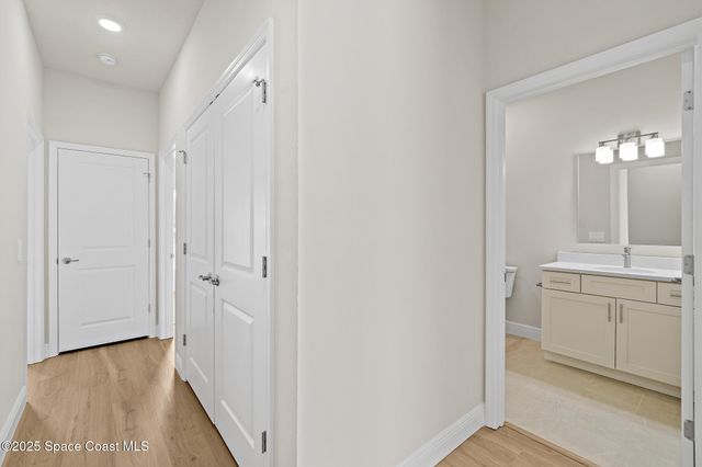 2357 Hagoplan Avenue SW, Palm Bay, FL 32908