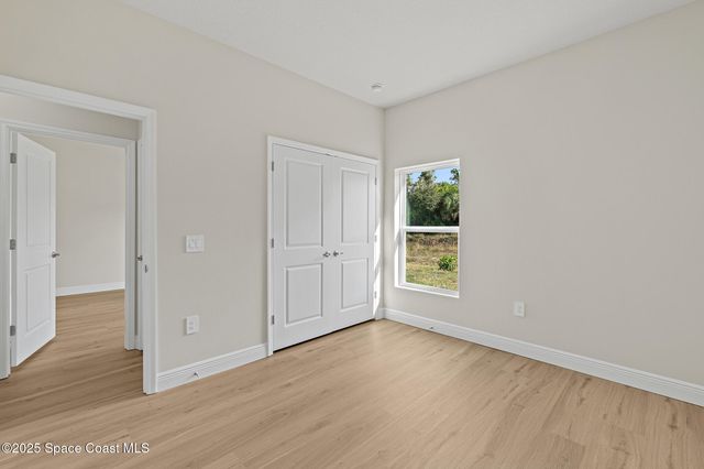 2357 Hagoplan Avenue SW, Palm Bay, FL 32908