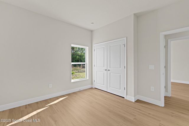 2357 Hagoplan Avenue SW, Palm Bay, FL 32908