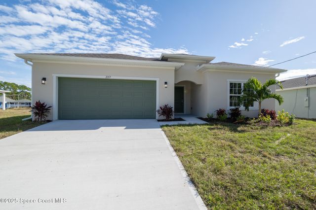 2357 Hagoplan Avenue SW, Palm Bay, FL 32908