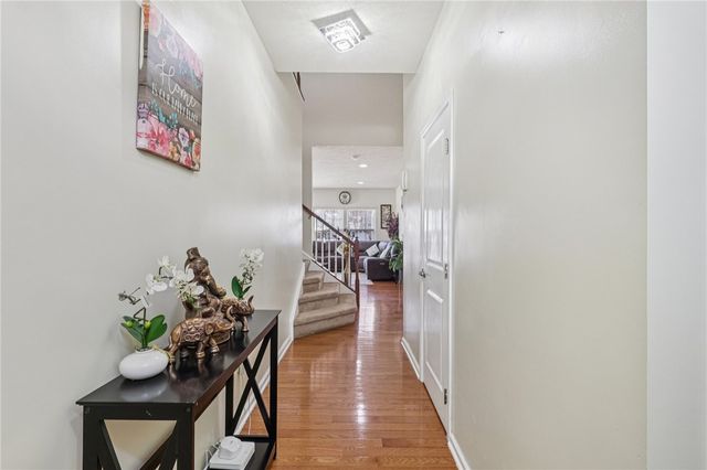 8049 Hinsdale Lane, South Fayette, PA 15057