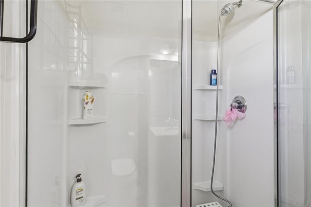 8049 Hinsdale Lane, South Fayette, PA 15057