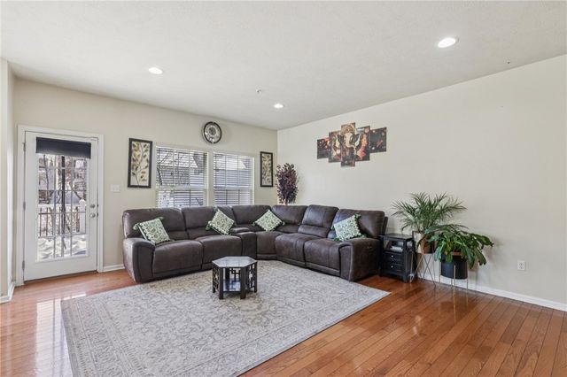 8049 Hinsdale Lane, South Fayette, PA 15057