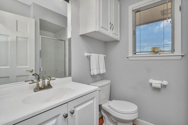 704 Lois Place, Joliet, IL 60435