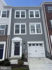 1803 SMITH ISLAND RD, Baltimore, MD 21244
