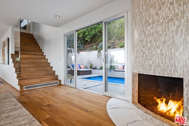 8737 St Ives Drive, Los Angeles, CA 90069