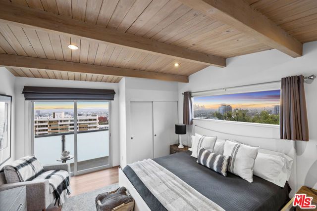 8737 St Ives Drive, Los Angeles, CA 90069