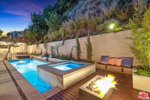 8737 St Ives Drive, Los Angeles, CA 90069